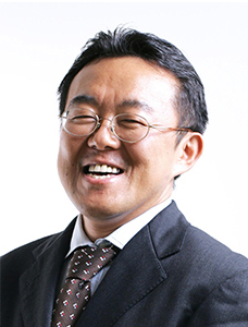 渡邉勝行プロフィール写真